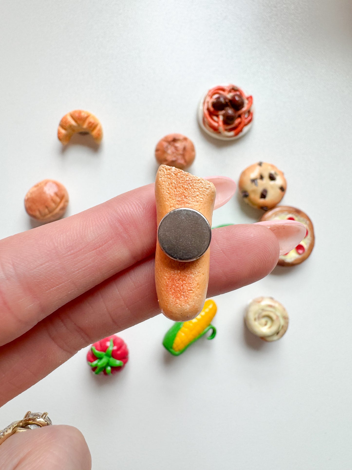 Bread Clay Magnet Set