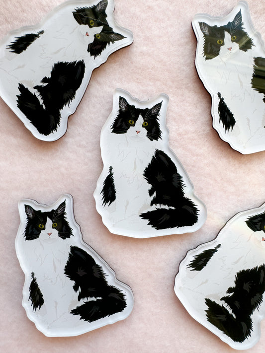 Tuxedo Cat (long haired) Magnet