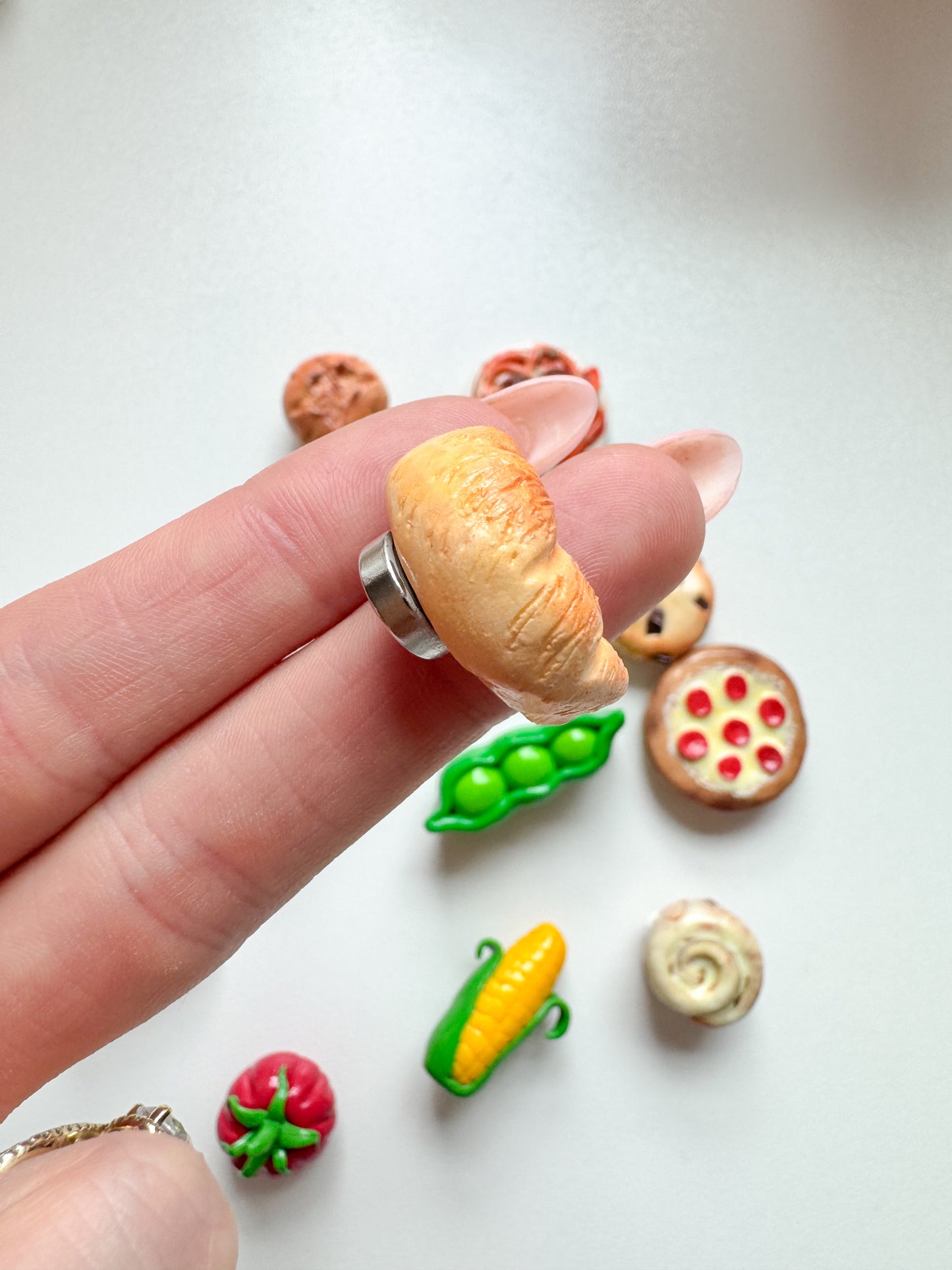 Bread Clay Magnet Set